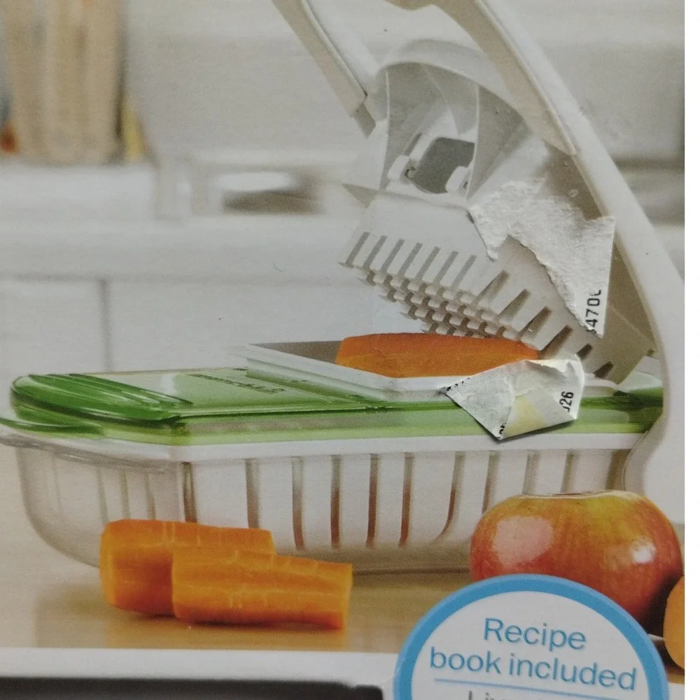 Munchkin Fresh Food Chopper & Steamer 2-in-1 Baby Food Maker BPA-Free‎